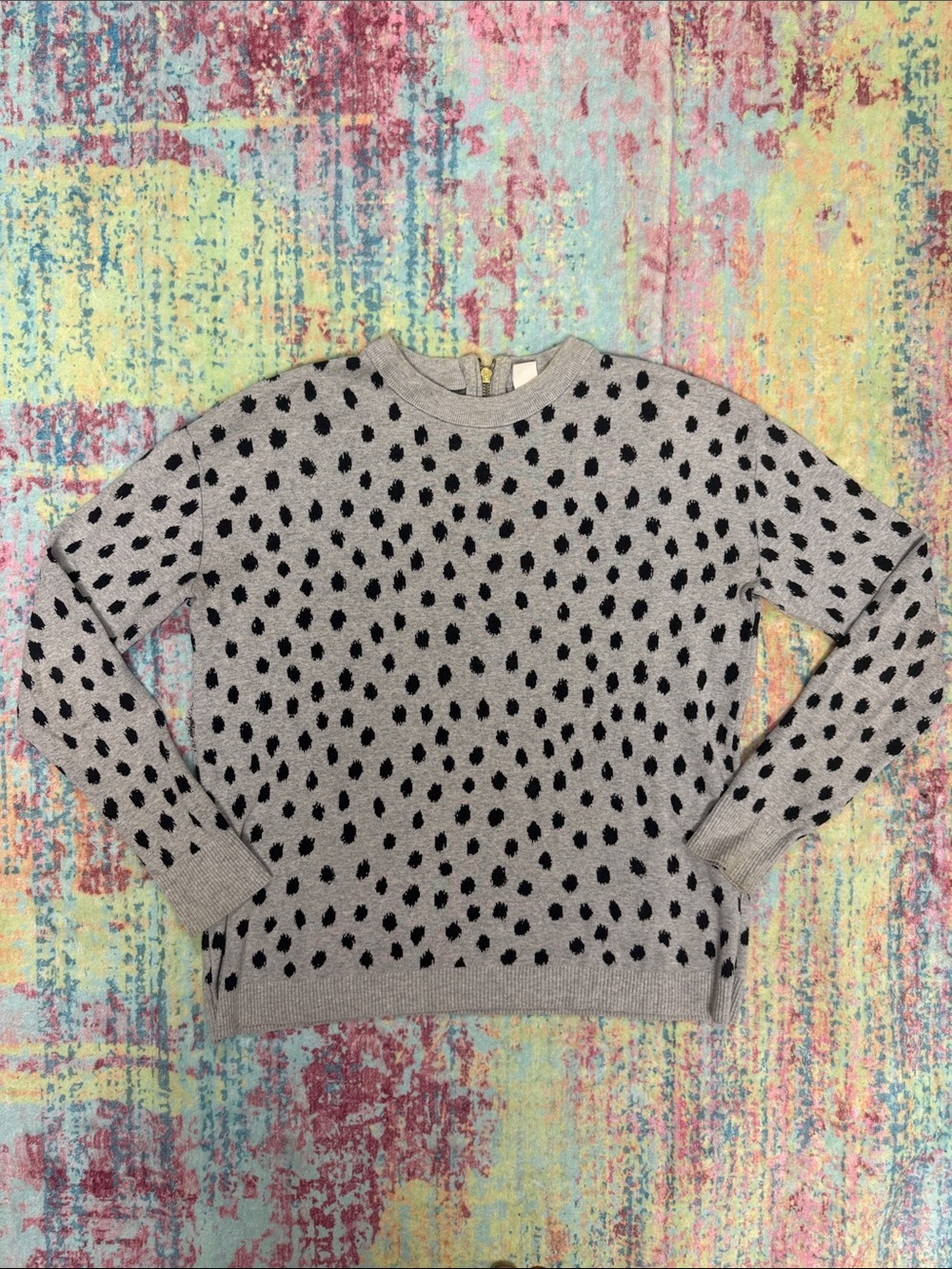 H&M Gray Crewneck Sweater with Black Dot Print